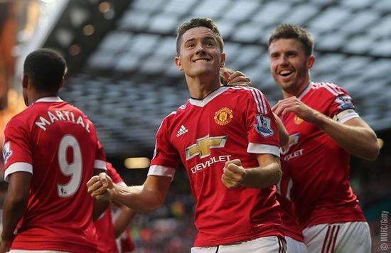 同样不容忽 同样不容忽